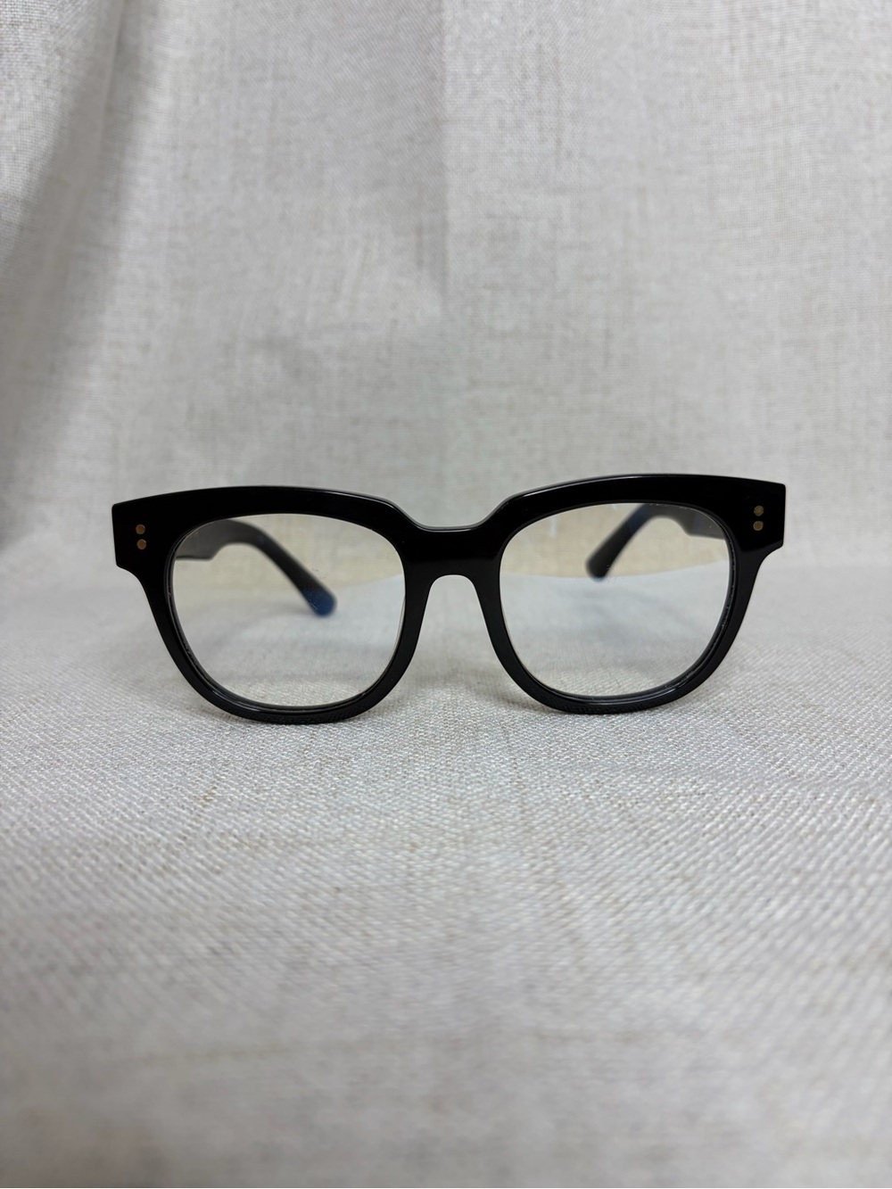GENTLE MONSTER Una.C Black Square Acetate Sunglasses with Gold Studs